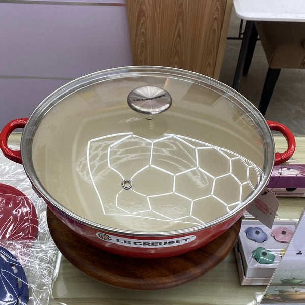Le Creuset Cast Iron Classic Soup Pot with Glass Lid 7.5qt 32cm - CERISE