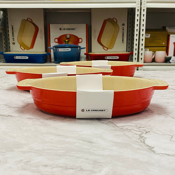 Le Creuset  Oval Baking Dish 9"inch - RED