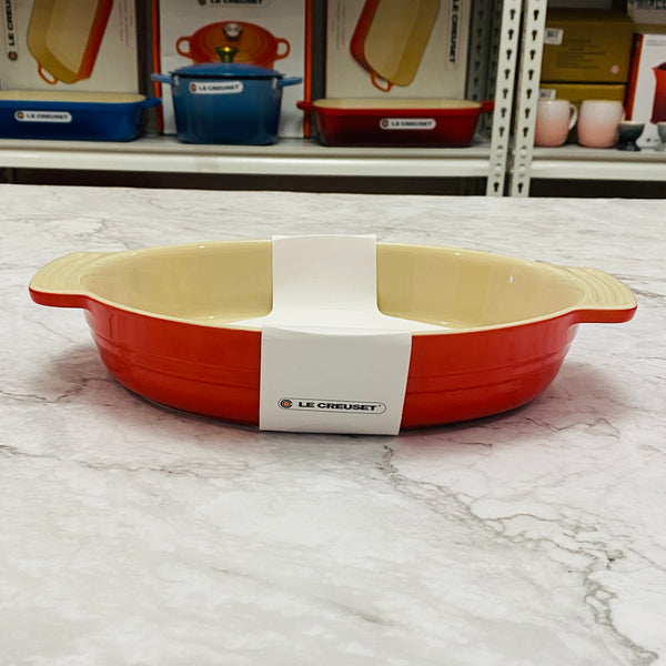 Le Creuset  Oval Baking Dish 9"inch - RED