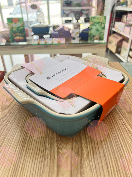 Le Creuset Heritage 2-Piece Square Baking Dish Set - 5" dish (18 oz.) & 8" dish (2 qt.) - CARIBBEAN