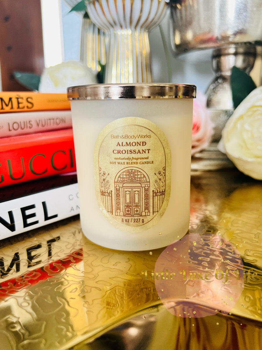 Bath & Body Works 🇺🇸 ALMOND CROISSANT single-wick Candle 8 oz