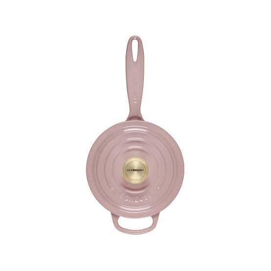 Le Creuset Signature Enameled Cast Iron Saucepan 2.25qt - CHIFFON PINK