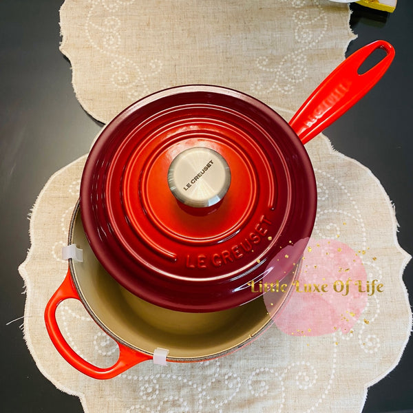 Le Creuset Signature Enameled Cast Iron Saucepan 2.25qt - CERISE