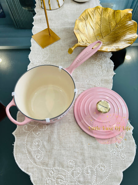 Le Creuset Signature Enameled Cast Iron Saucepan 2.25qt - CHIFFON PINK
