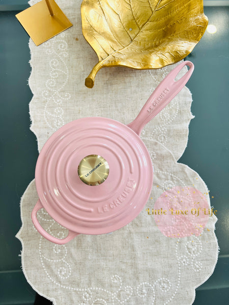 Le Creuset Signature Enameled Cast Iron Saucepan 2.25qt - CHIFFON PINK