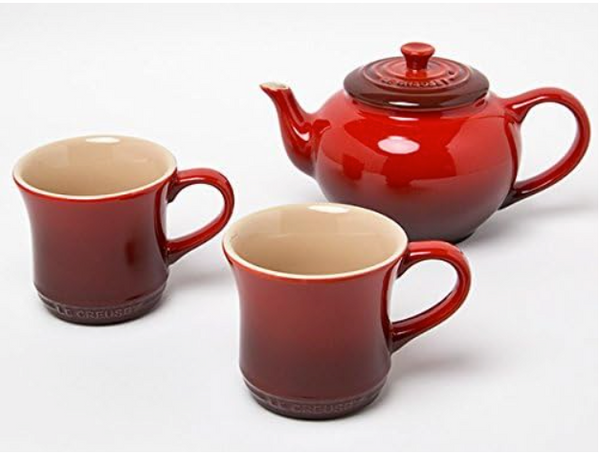 Le Creuset Teapot with 2 Mugs Set - CERISE