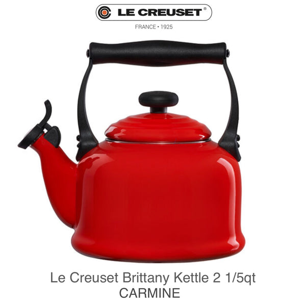 Le Creuset Brittany Kettle 2 1/5 qt - CARMINE