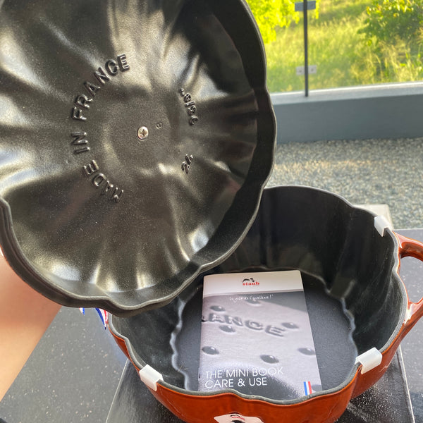 Staub Enameled Cast Iron Pumpkin Cocotte 3.5QT -ORANGE