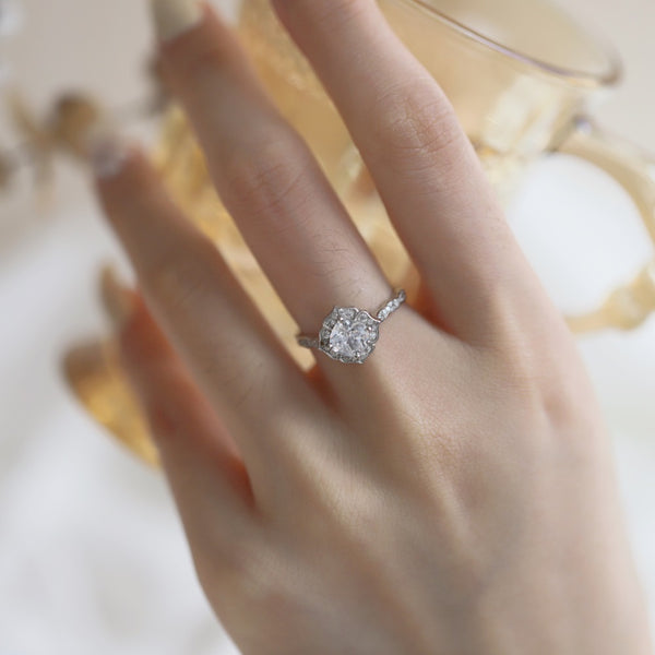 PURE 925 SILVER Leona Ring