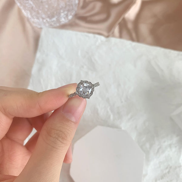 PURE 925 SILVER Leona Ring