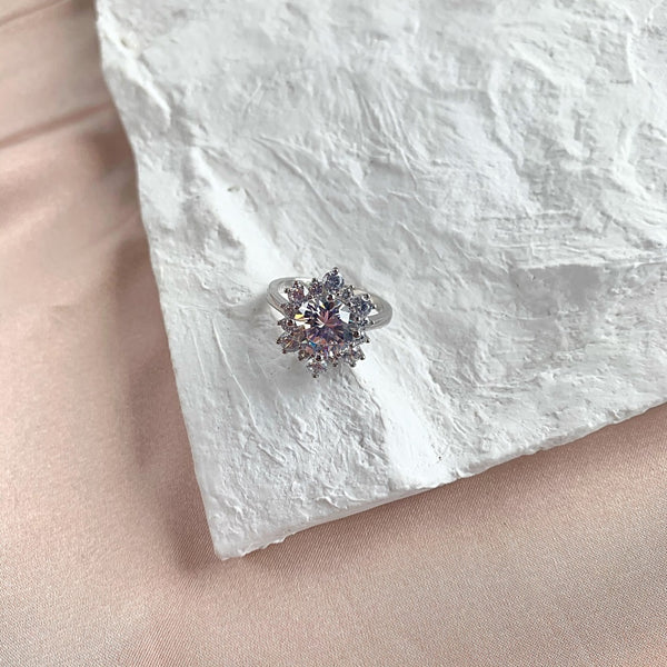 PURE 925 SILVER Fleur Ring