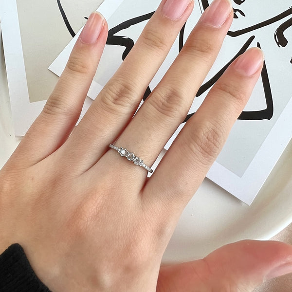 PURE 925 SILVER Alliyah Ring