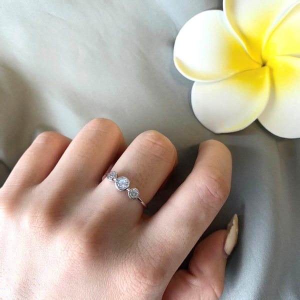 PURE 925 SILVER Abigail Ring