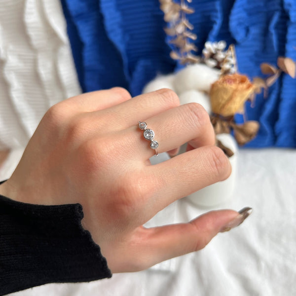 PURE 925 SILVER Abigail Ring