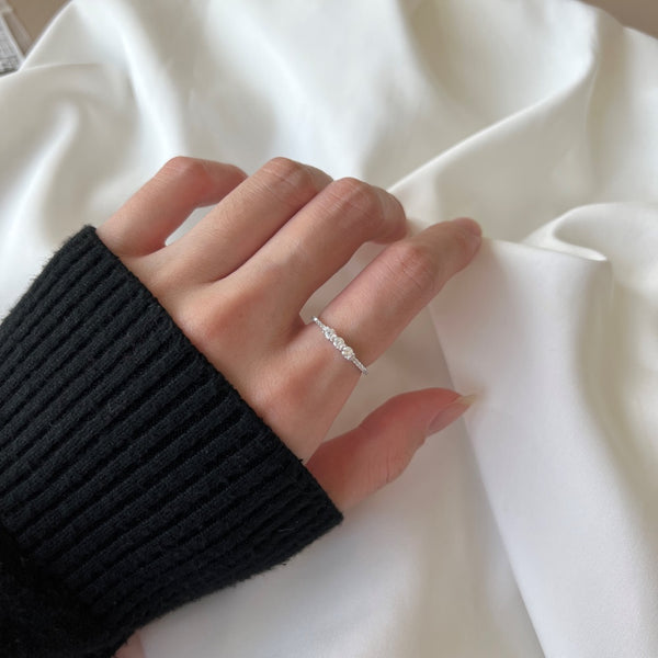 PURE 925 SILVER Alliyah Ring