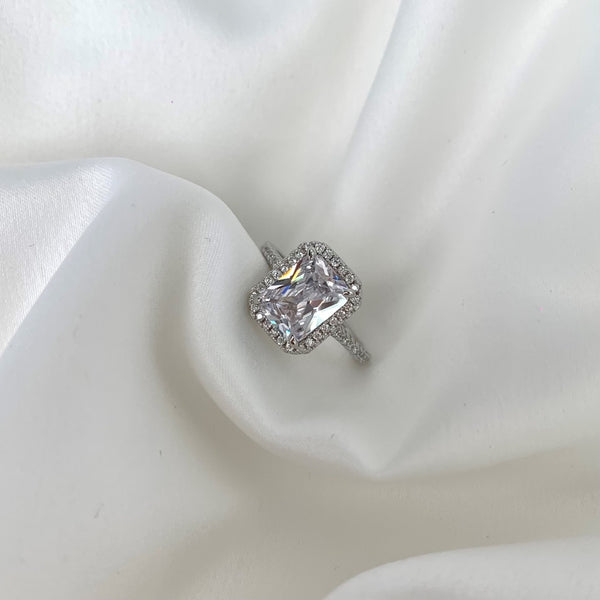PURE 925 SILVER Hermione Ring