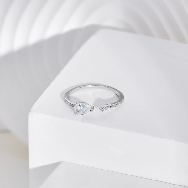 PURE 925 SILVER Eloiza Ring