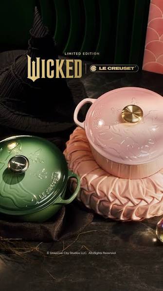 Le Creuset LIMITED EDITION Wicked Collection Glinda Embossed Signature Round Dutch Oven 4.5qt - SHELL PINK