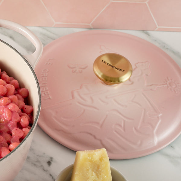 Le Creuset LIMITED EDITION Wicked Collection Glinda Embossed Signature Round Dutch Oven 4.5qt - SHELL PINK
