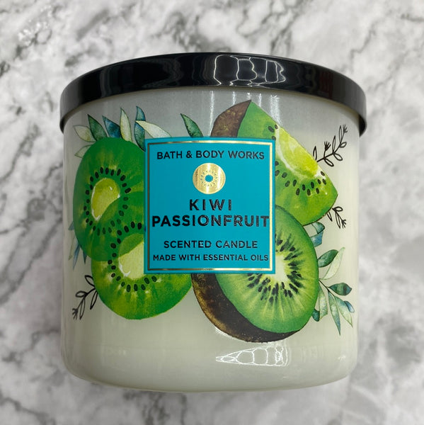 Bath & Body Works ALOHA KIWI PASSIONFRUIT 3-wick Candle 14.5 oz / 411 g