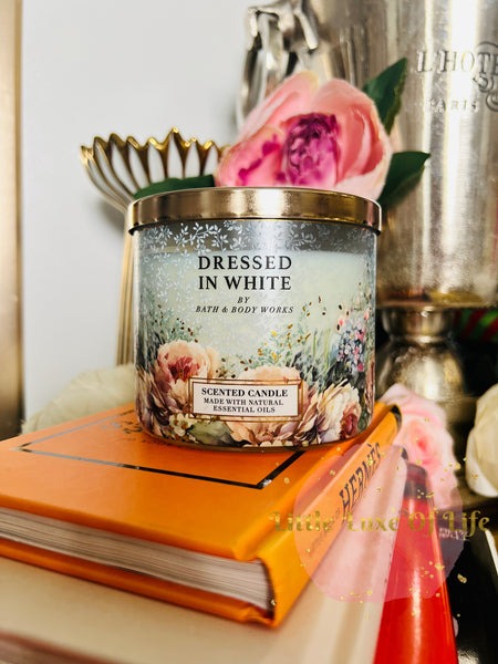 Bath & Body Works 🇺🇸 DRESSED IN WHITE 3-wick Candle 14.5 oz / 411 g