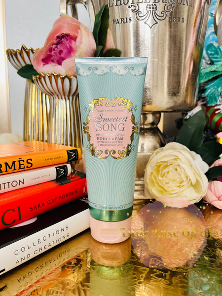 Bath & Body Works 🇺🇸 SWEETEST SONG Ultimate Hydration Body Cream 8 fl oz / 226g