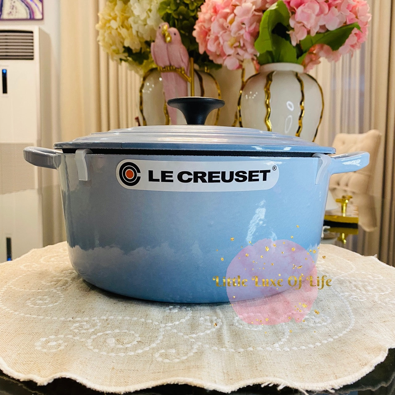 Le Creuset Traditional Round Dutch Oven 4.5QT - COASTAL BLUE