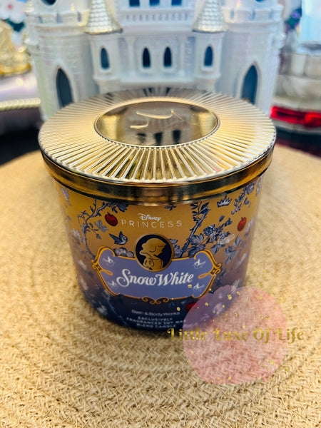 Bath & Body Works 🇺🇸 Disney SNOW WHITE 3-wick Candle 14.5 oz / 411 g