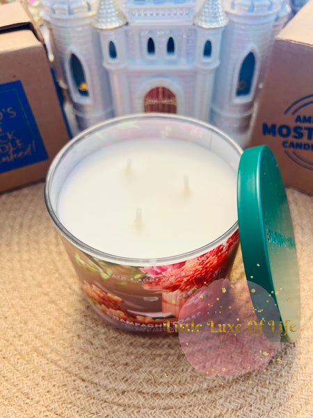 Bath & Body Works 🇺🇸 CHAMPAGNE TOAST 3-wick Candle 14.5 oz / 411 g