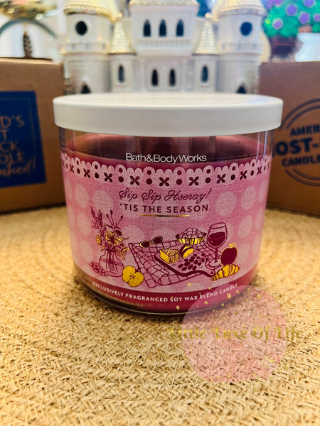 Bath & Body Works 🇺🇸 TIS THE SEASON 3-wick Candle 14.5 oz / 411 g