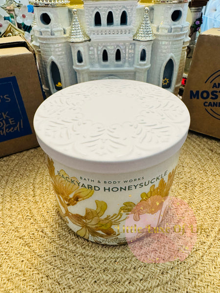 Bath & Body Works 🇺🇸 BACKYARD HONEYSUCKLE 3-wick Candle 14.5 oz / 411 g (B)