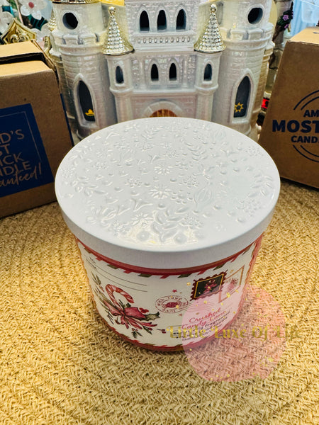 Bath & Body Works 🇺🇸 CRUSHED CANDY CANE 3-wick Candle 14.5 oz / 411 g