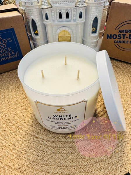 Bath & Body Works 🇺🇸 WHITE GARDENIA 3-wick Candle 14.5 oz / 411 g