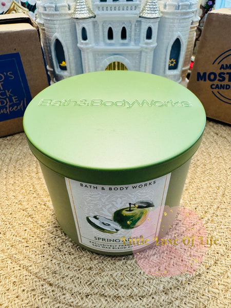 Bath & Body Works 🇺🇸 SPRING APPLE 3-wick Candle 14.5 oz / 411 g
