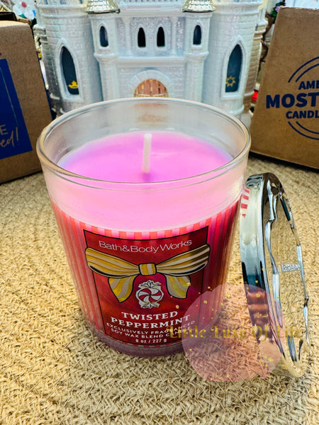 Bath & Body Works 🇺🇸 TWISTED PEPPERMINT single-wick Candle 8 oz / 227g