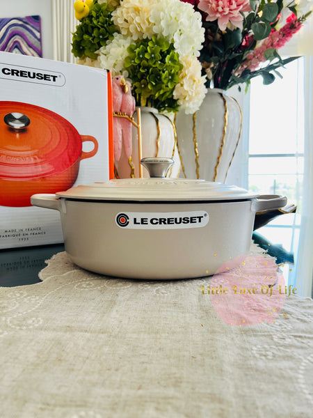 Le Creuset Signature Round Wide Oven 6.75qt 30cm - BRIOCHE