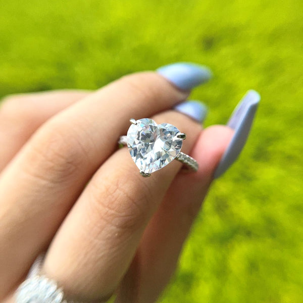 PURE 925 SILVER Amoura Ring