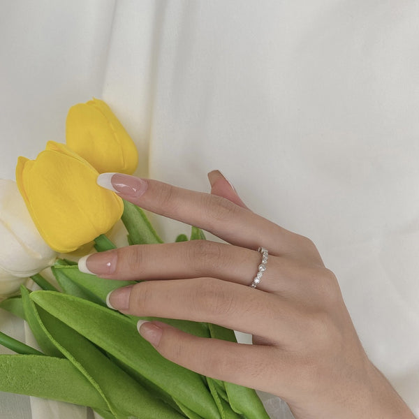 PURE 925 SILVER Eunice Ring
