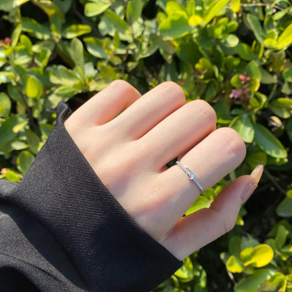 PURE 925 SILVER Serenity Ring