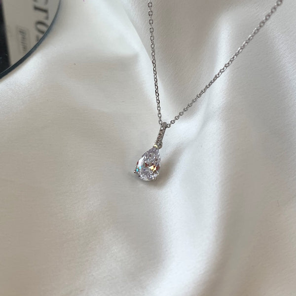 PURE 925 SILVER Elsa Necklace