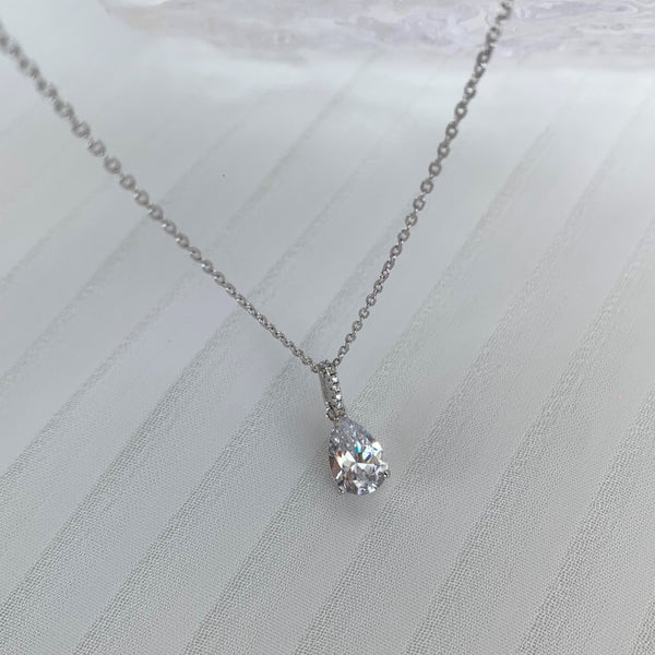 PURE 925 SILVER Elsa Necklace