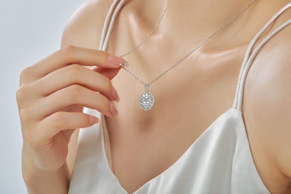 PURE 925 SILVER Primrose Necklace