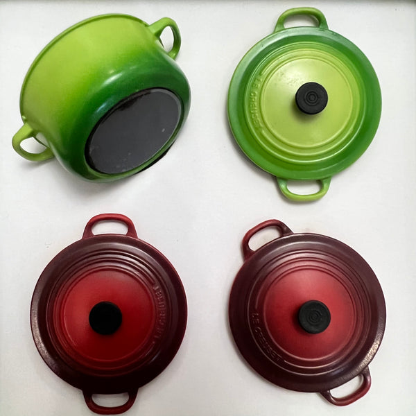 Le Creuset Round Dutch Oven Magnets, Set of 4 - HOLIDAY